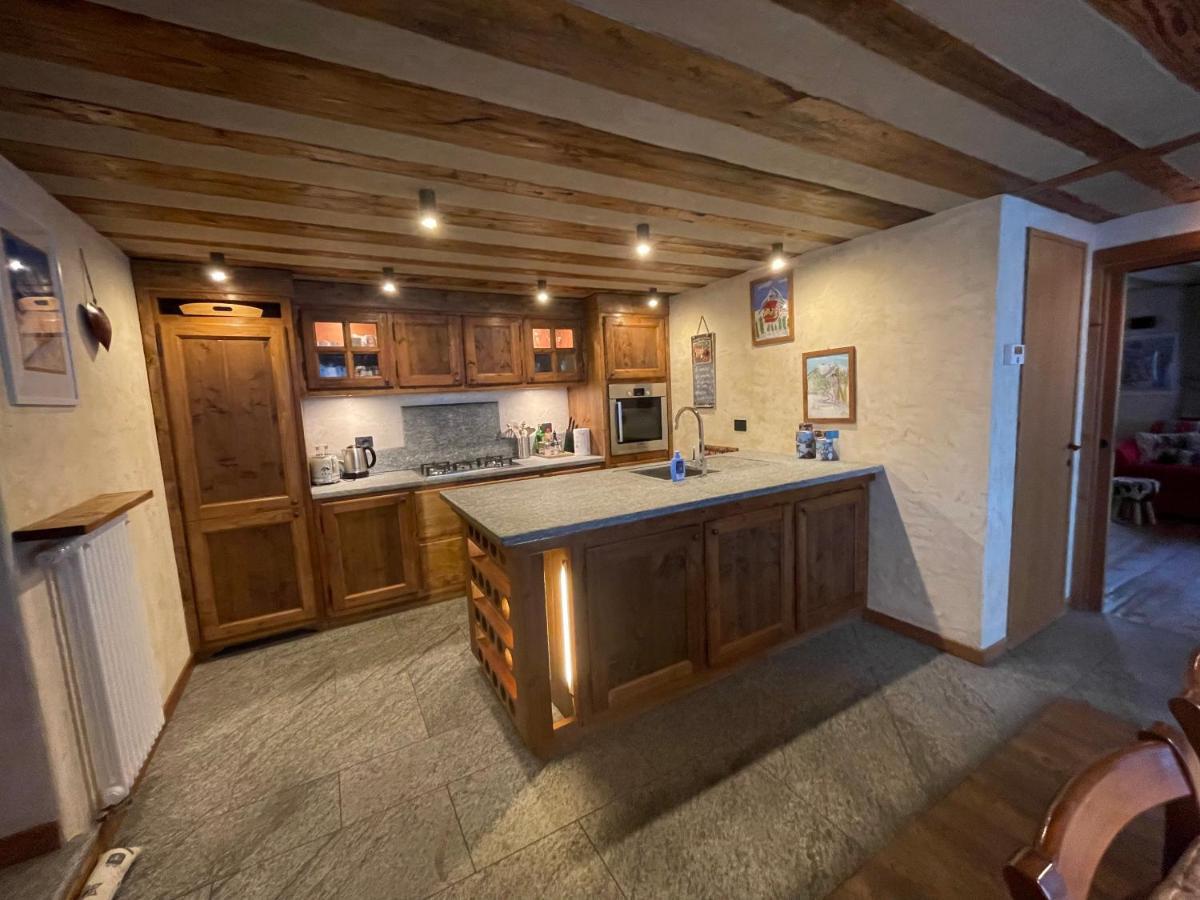 Il Cuore Della Valdigne - Courmayeur-la Thuile- Pre Saint Didier Apartment *